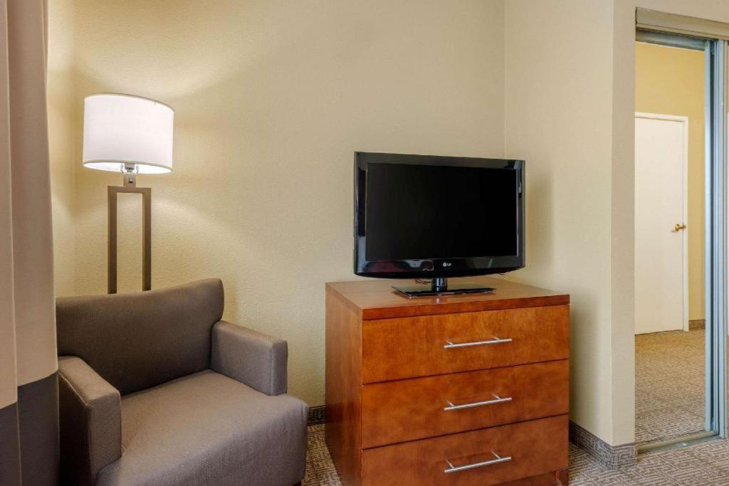 Comfort Dfw Airport North Grapevine